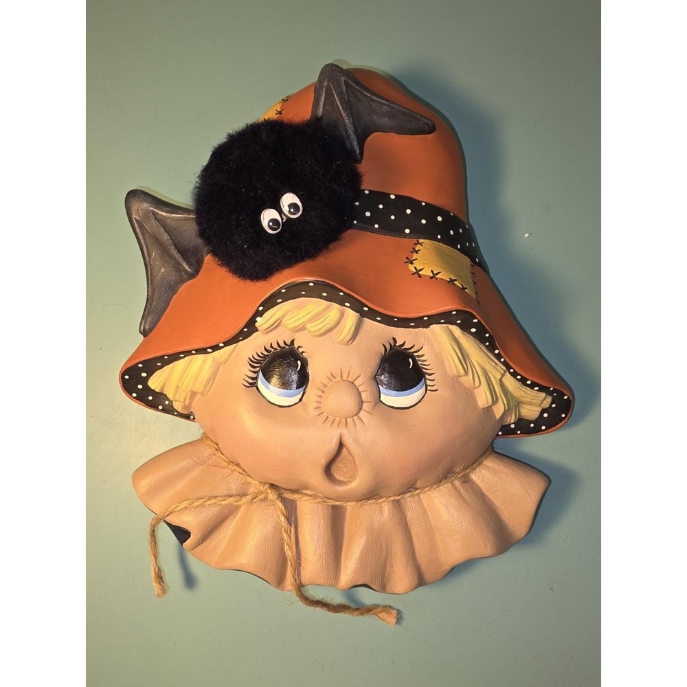 Vintage 1987 Halloween Witch Wall Pocket Ceramic Folk Art Decor